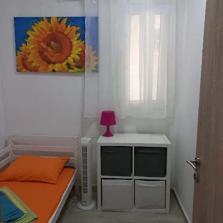 Perea Silvi * Peraia (Thessaloniki)
